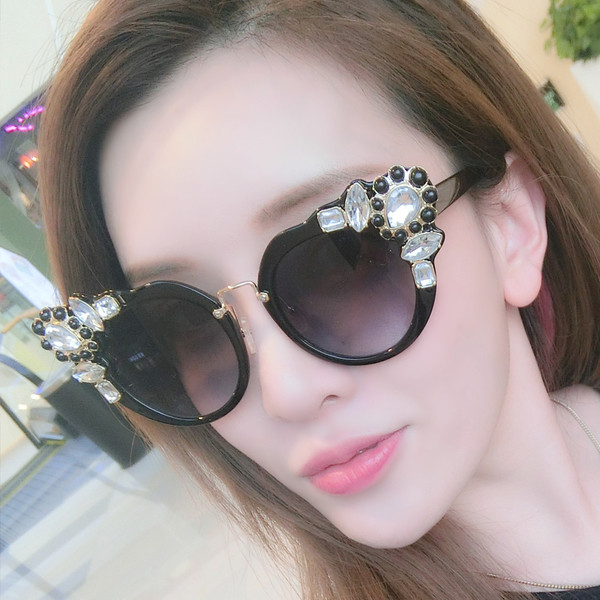 Ochelari de soare de dama cu pietre decorative