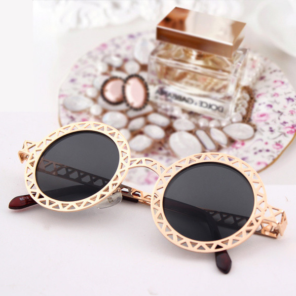 Ochelari de dama cu rama metalica