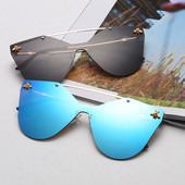 Κομψά γυναικεία γυαλιά 