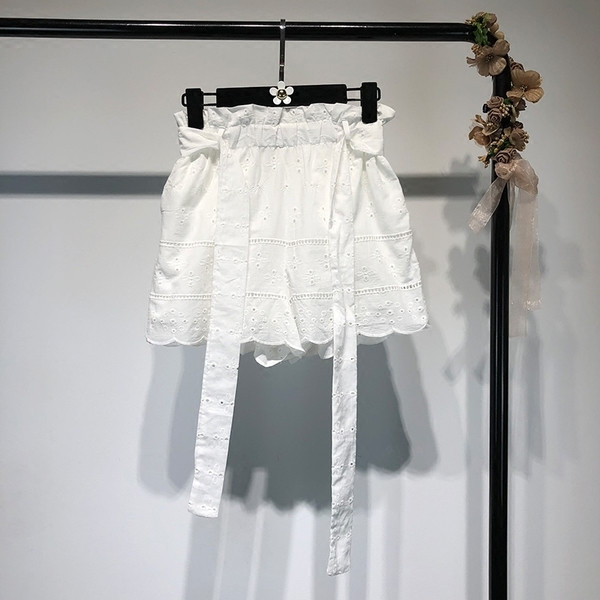 Καθημερινή λευκή φούστα με ζώνη