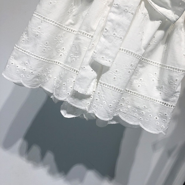 Καθημερινή λευκή φούστα με ζώνη