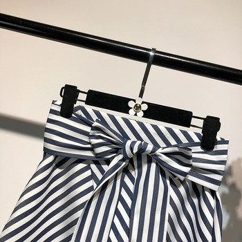 Fusta de damă în dungi, elegantă, cu curea și lungime asimetrică