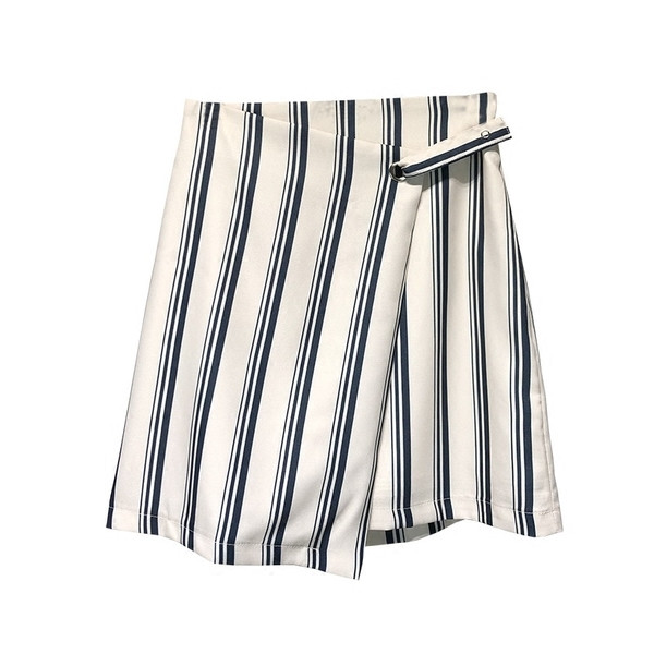 Fusta de dama eleganta cu talie inalta in dungi