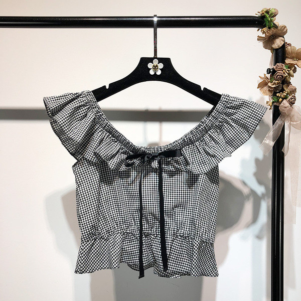 Tricou casual de dama in model scurt in carouri