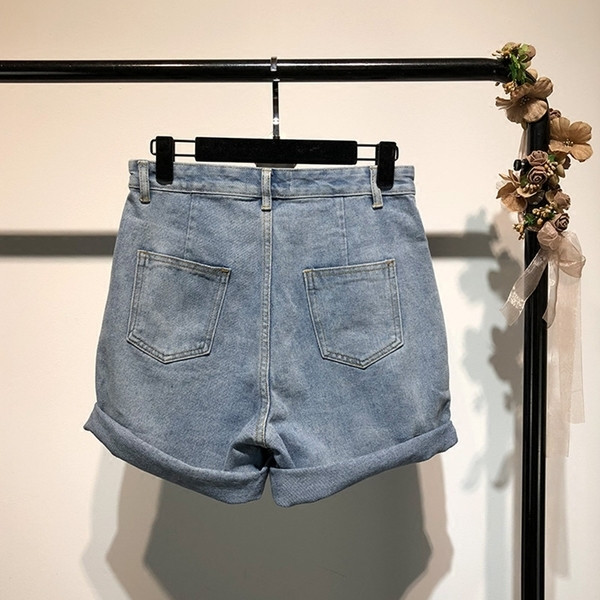 Pantaloni scurți casual de damă din denim cu talie înaltă în albastru și alb