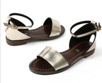 Γυναικεία σανδάλια με τέσσερα χρώματα