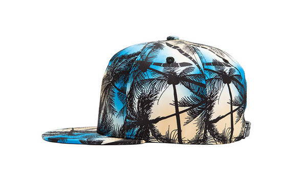 Pălărie bărbătească cu imprimeu