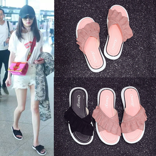 Papuci casual dama cu talpa plata si bretele incrucisate, in negru si roz