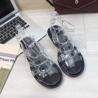 Ελαφριά γυναικεία σανδάλια με διαφανή λουριά και κορδόνια σε δύο χρώματα