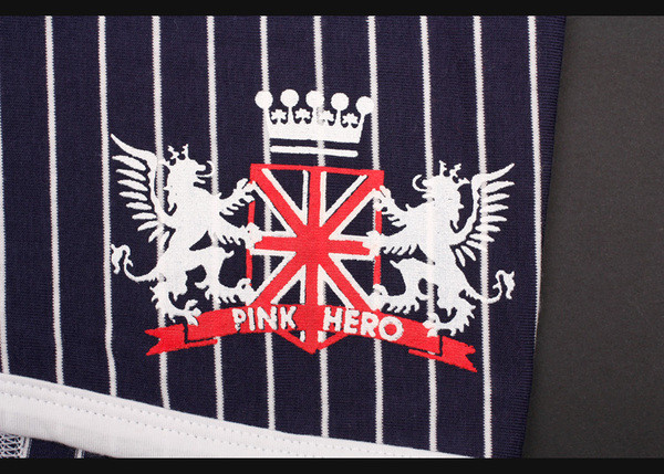 Boxeri bărbați în dungi cu imprimeu