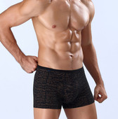 Boxeri pentru bărbați în diferite culori