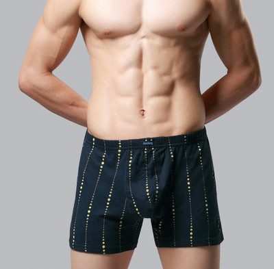 Boxeri pentru bărbați în diferite culori