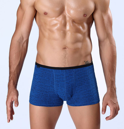 Boxeri pentru bărbați în diferite culori