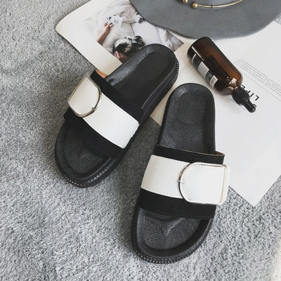 Papuci de dama potriviti pentru utilizarea de zi cu zi in doua culori si talpa plata