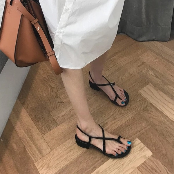 Sandale de dama in doua culori cu bretele subtiri