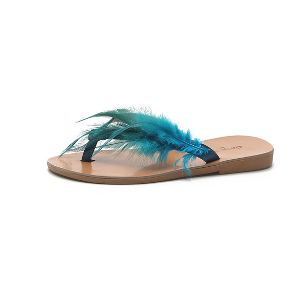 Papuci casual dama cu talpa plata si decor cu pene