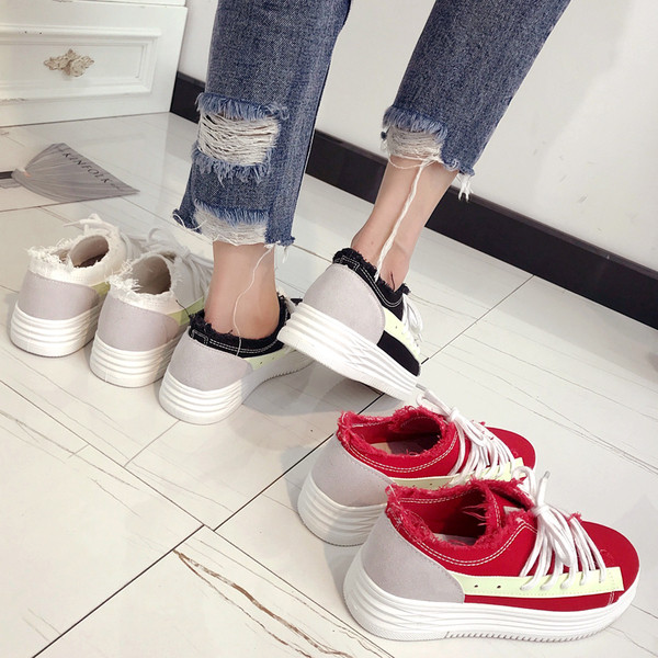 Αθλητικά casual γυναικεία παπούτσια σε τρεις αποχρώσεις