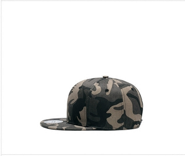 Ανδρικό καμουφλάζ καπέλο