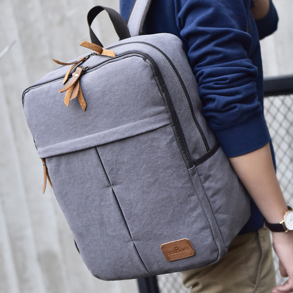 Ανδρικό καθημερινό σακίδιο σε δύο χρώματα με στοιχεία από οικολογικό δέρμα