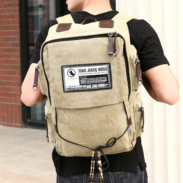 Ανδρικό καθημερινό σακίδιο με στοιχεία από οικολογικό δέρμα, επιγραφή και ζώνη με χάντρα