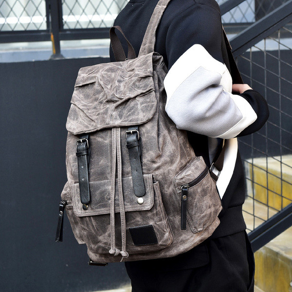 Ανδρικό καθημερινό σακίδιο σε τρία χρώματα με πλαϊνές τσέπες