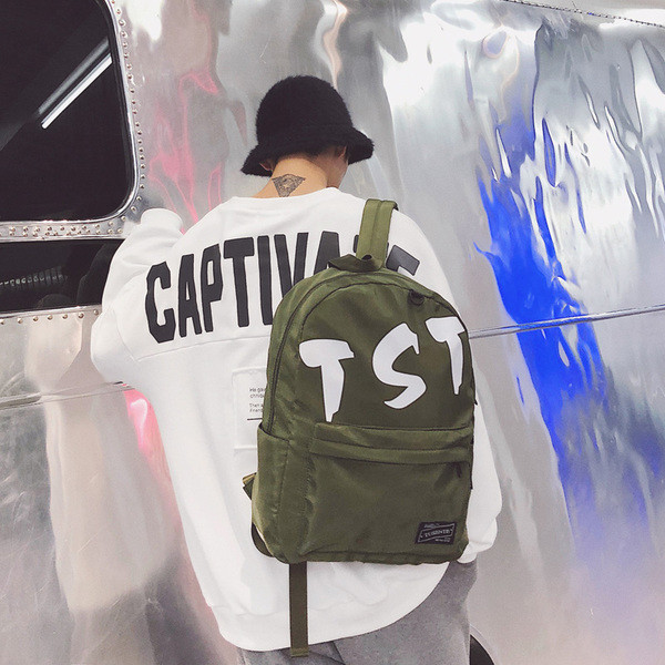 Rucsac bărbătesc în două culori cu inscripție