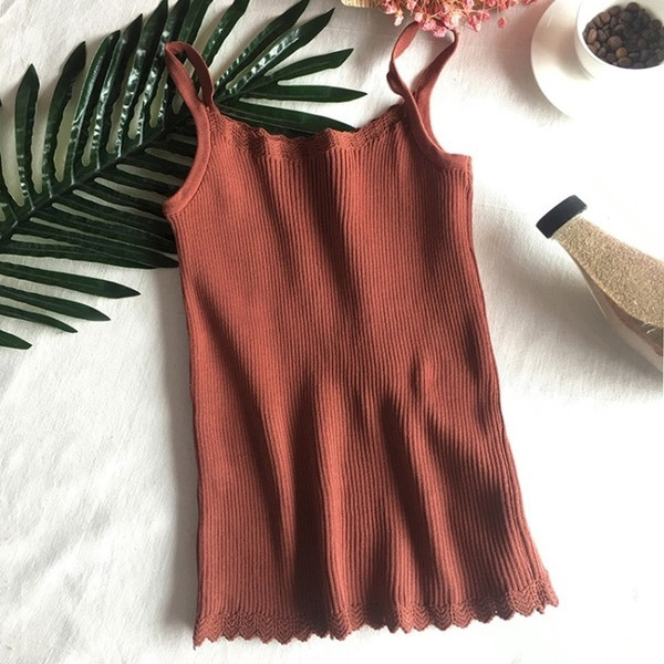 Női lezser elasztikus felsőrész vékony pántokkal, többféle színben