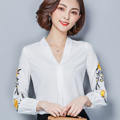 Γυναικείο μπλουζάκι με σχέδιο 3/4 μανίκι σε τρία χρώματα με εκτύπωση