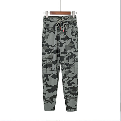 Αντρικά παντελόνια με πλαϊνές τσέπες καμουφλάζ μοτίβα