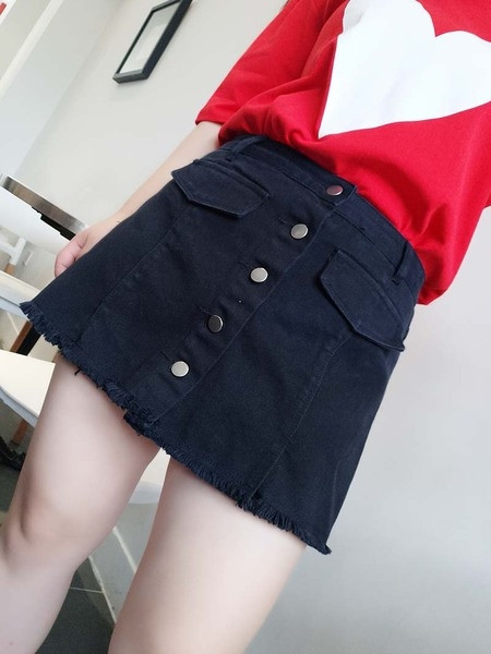 Γυναικεία φούστα-παντελόνι MAXI μέγεθος - σχισμένο με κουμπιά και υψηλή μέση