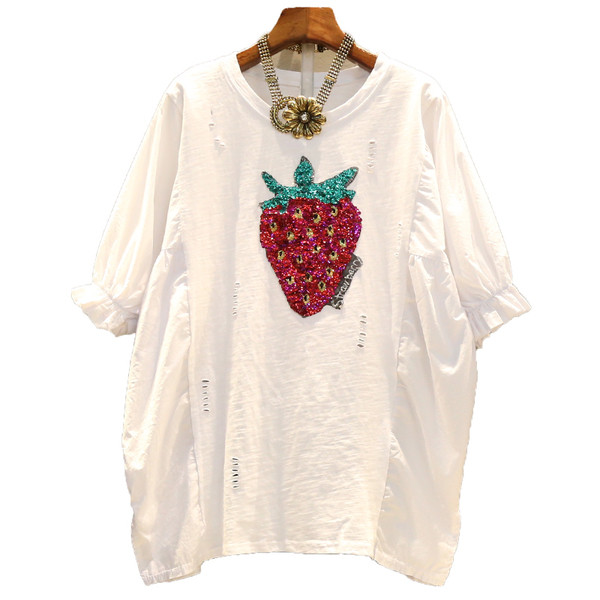 Tunica de dama marimea MAXI alb cu aplicatie si maneci 3/4 intr-un model larg