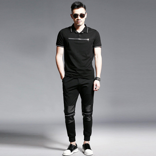 Trening pentru bărbați sport-casual de culoare neagră cu elemente din piele ecologică și elemente metalice