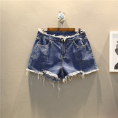 Γυναικεία σορτς Μέγεθος MAXI - σκισμένα, σε ανοιχτό και σκούρο χρώμα