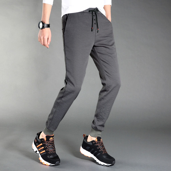 Καλοκαιρινή ανδρική  αθλητική φόρμα με διακοσμητικά κουμπιά