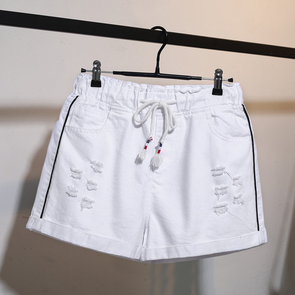 Női MAXI méretű rövidnadrág elasztikus derékkal és fűzős fehér színben - szakadt