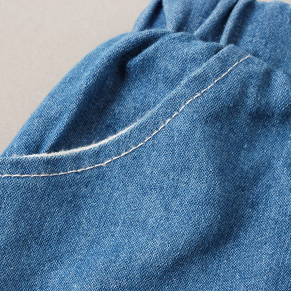 Καλοκαιρινό βρεφικό σετ σε δύο τεμάχια - μπλούζα με κοντό μανίκι και παντελόνι τζιν