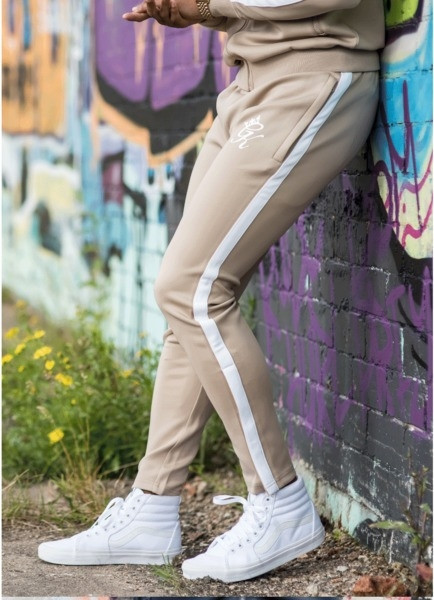 Ανδρική casual  φόρμα σε διάφορα χρώματα