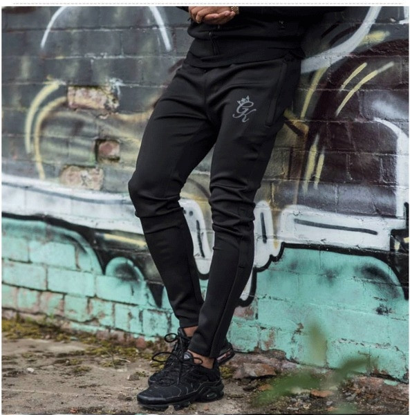 Ανδρική casual  φόρμα σε διάφορα χρώματα