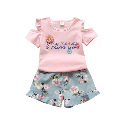 Baby Girls Set που αποτελείται από μπλουζάκι με  κοντό μανίκι και σορτς σε διάφορα χρώματα