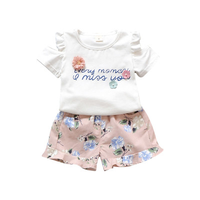 Baby Girls Set που αποτελείται από μπλουζάκι με  κοντό μανίκι και σορτς σε διάφορα χρώματα