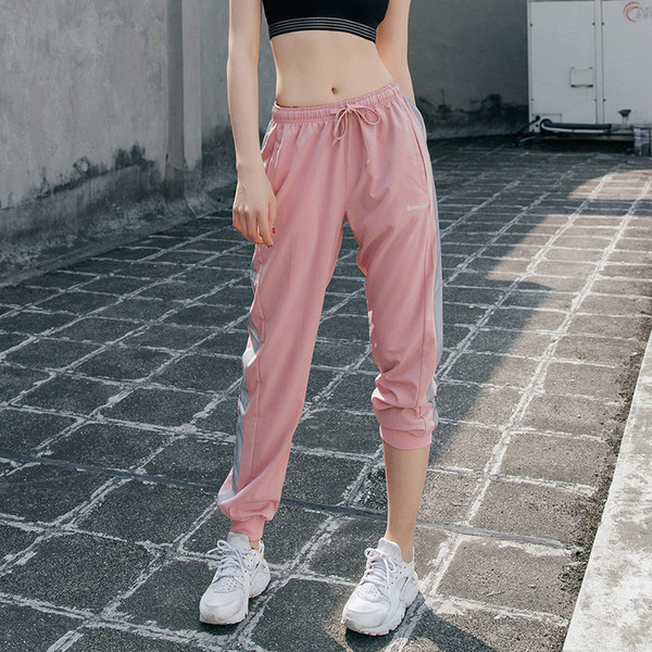 Дамски анцуг широк модел със страничен кант