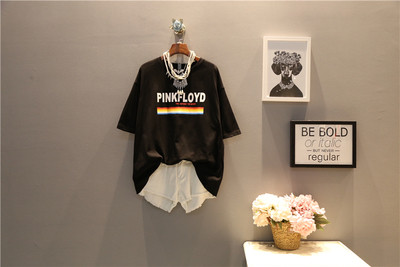 Γυναικείο T-shirt MAXI με επιγραφή και 3/4 μανίκι, σε λευκό και μαύρο χρώμα