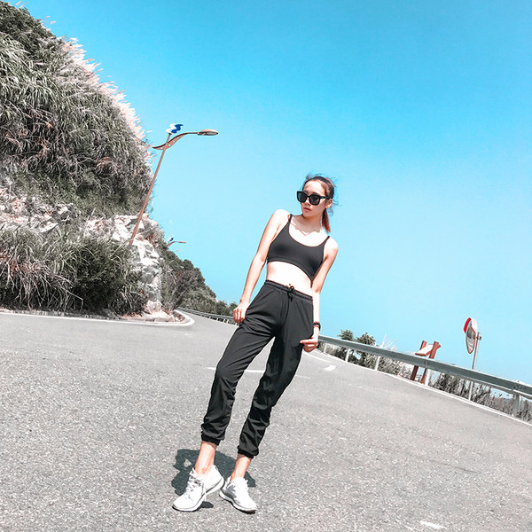 Γυναικεία αθλητικά παντελόνια χαμηλή μέση