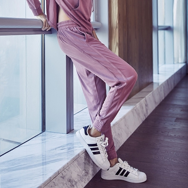 Γυναικεία φόρμα  σε διάφορα χρώματα με ελαστική μέση