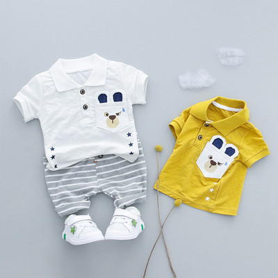 Бебешки комплект за момчета от две части-тениска с яка и къс панталон
