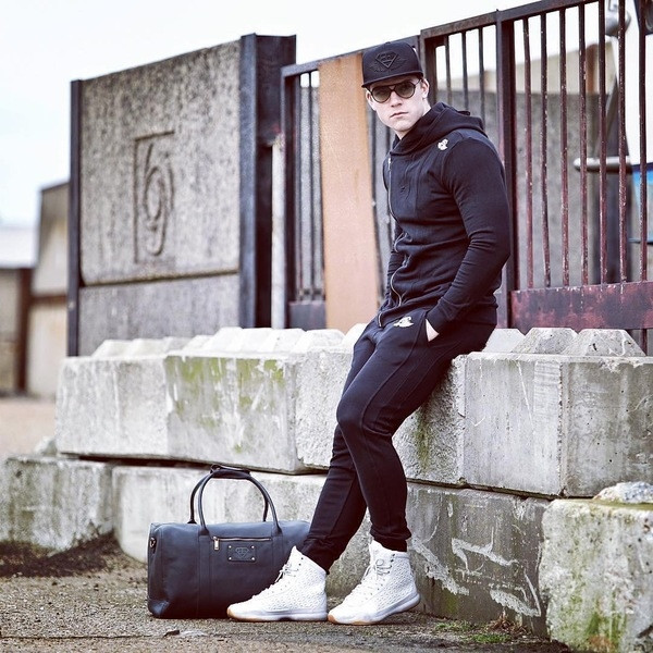 Top sport pentru barbati cu gluga in mai multe culori cu fermoar lateral