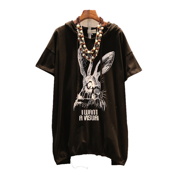 Tunica de dama marimea MAXI cu gluga si aplicatie in alb si negru