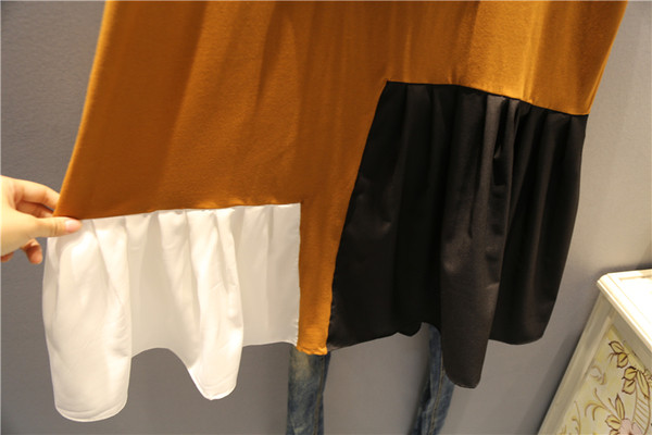 Κομψό γυναικείο μπλουζοφόρεμα  μεγέθους MAXI - ενδιαφέρον μοντέλο με εφαρμογή