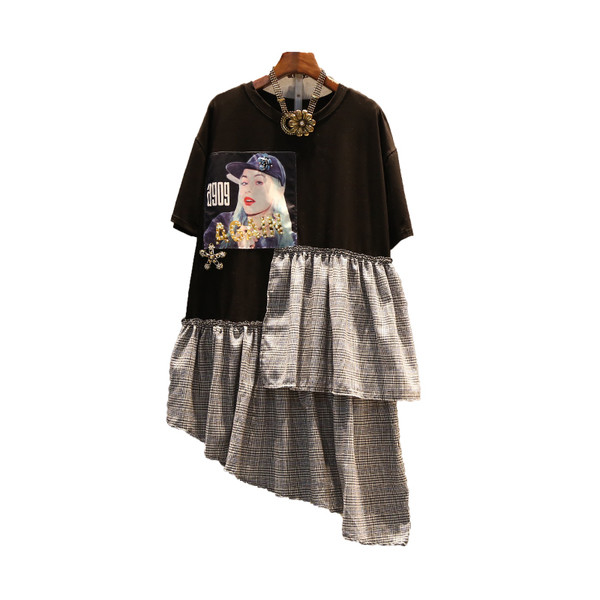 Ενδιαφέρουσα γυναικείο  φόρεμα μέγεθος MAXI με την εκτύπωση