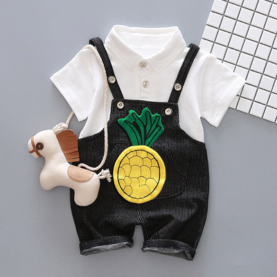 Σετ Baby Boy που περιλαμβάνει T-shirt και σαλοπέτα σε δύο χρώματα